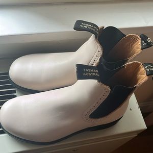 Blundstones cream color boots. 7.5 women’s